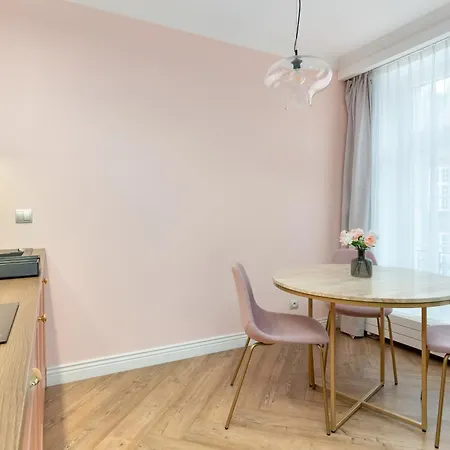 Eleganckie Apartamenty Stare Miasto By Renters Prestige Gdaňsk