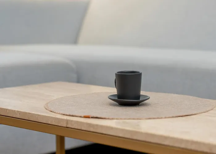 Apartment The Heart Of Old Town By Renters Prestige *