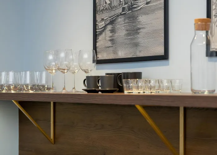 The Heart Of Old Town By Renters Prestige *