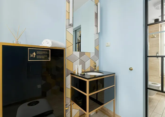 Διαμέρισμα The Heart Of Old Town By Renters Prestige