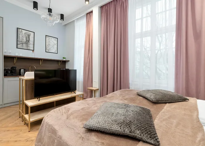 The Heart Of Old Town By Renters Prestige